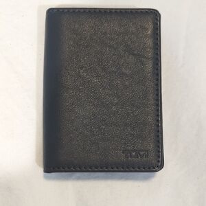 Tumi Black Napa Leather L-fold Delta Wallet